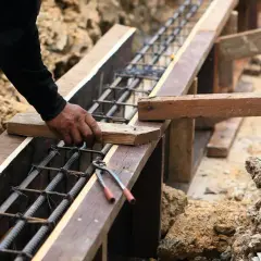 Jaki cement na fundament? Wybierz najlepszy dla swojego projektu