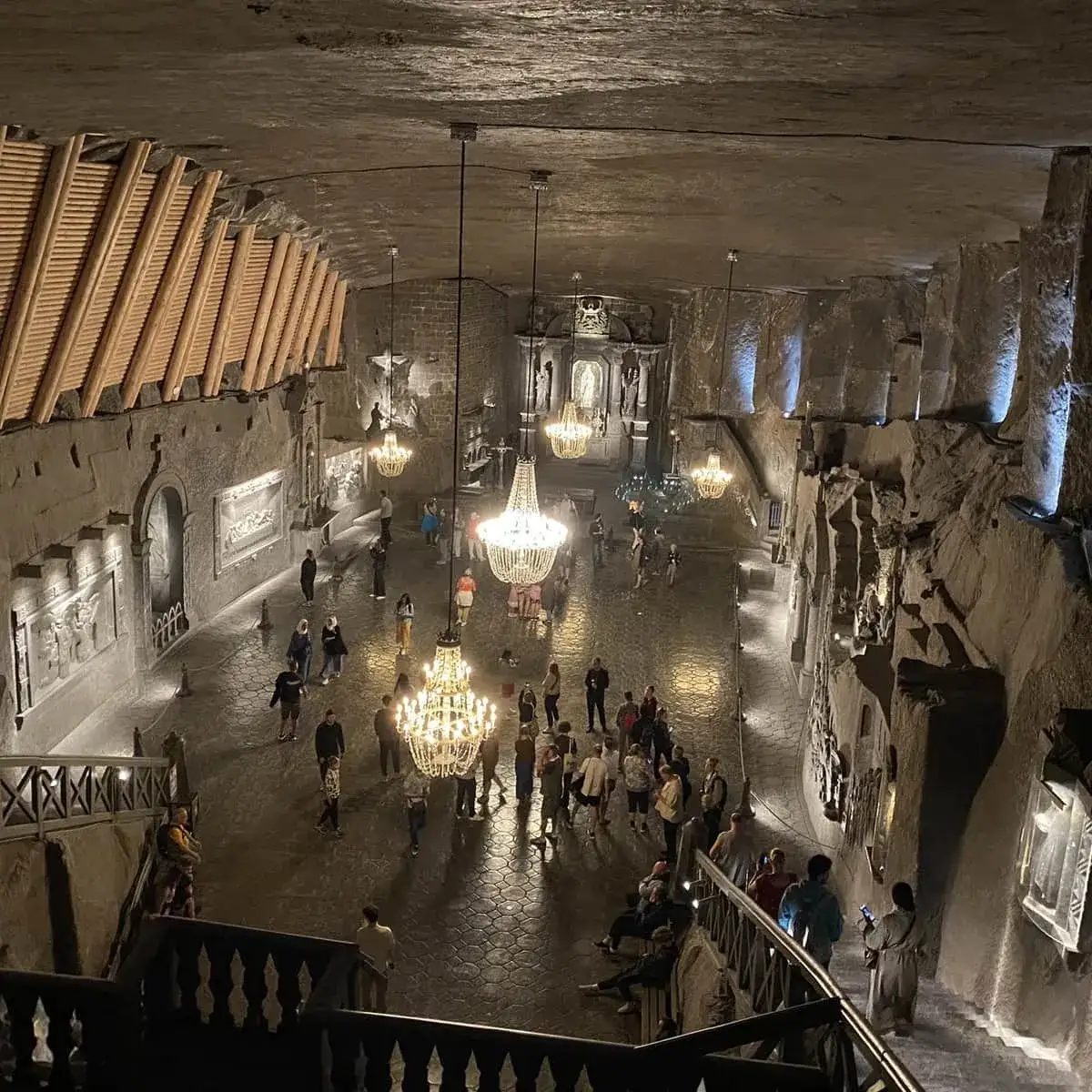 Zdjęcie Ile jest schodów w Wieliczce? Zaskakujące fakty o kopalni soli